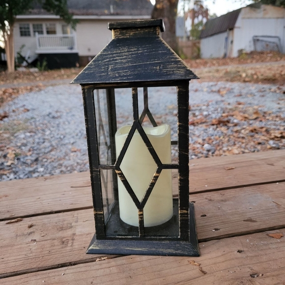 Black Lantern with LED Candle , BatteryOperated, Realistic - Picture 3 of 5
